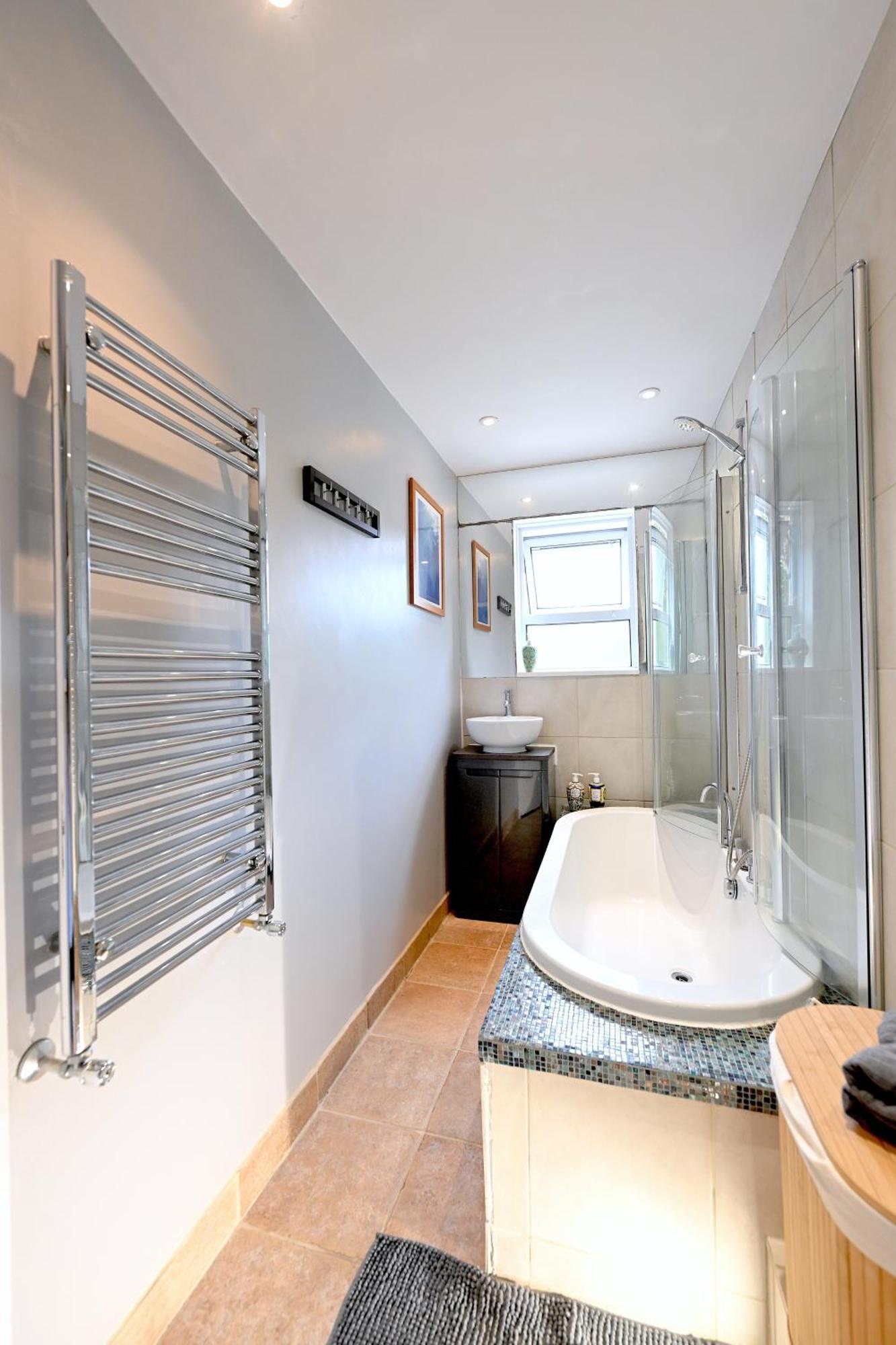 4 Bedroom Patio House Regent'S Park - Parking لندن المظهر الخارجي الصورة